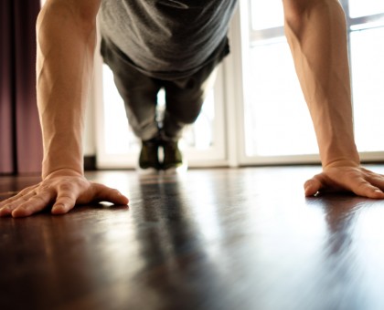 Les bons gestes pour remuscler votre ventre