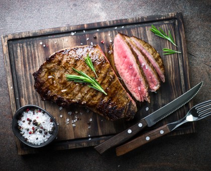 Comment diminuer la viande sans devenir végétarien à 100%