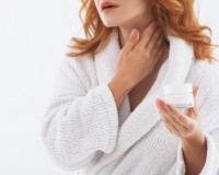 Rajeunir : 5 astuces pour soigner son cou