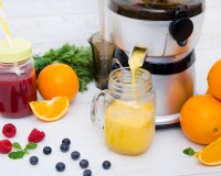 Extracteur de jus vertical : l'indispensable d'une alimentation saine