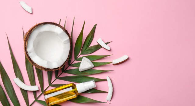 Huile de coco extra vierge : 8 usages ignorés de ce précieux corps gras