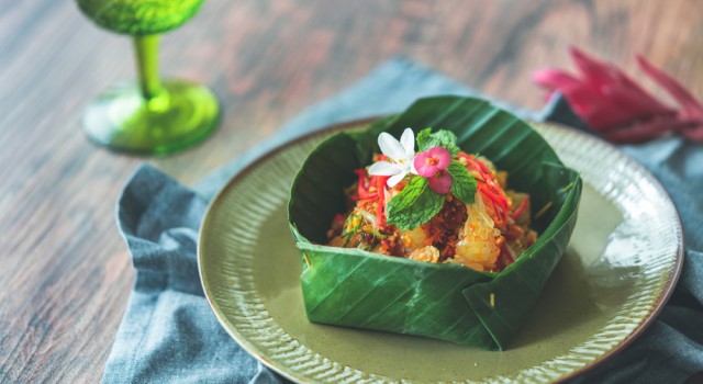 Recette : Salade thaï aux crevettes et cacahuètes
