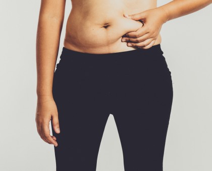 Minceur : la lipocryolyse, efficace contre les bourrelets et la cellulite ?