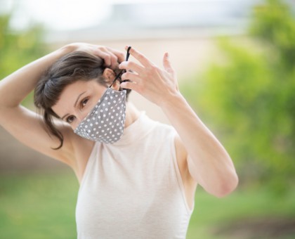 Masque de protection Covid-19 : comment savoir si le vôtre est efficace ?
