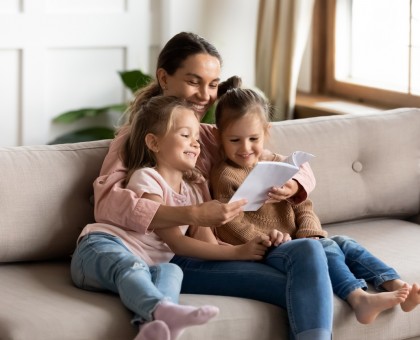 Nounou : pourquoi passer par une agence ?