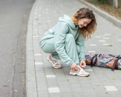 9 conseils pour se créer une routine sportive accessible et efficace sans aller à la salle