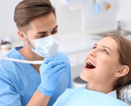 Soins dentaires : comment se faire soigner à tarifs modérés ?