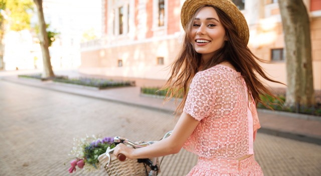 Été : comment rester belle quand il fait (très) chaud ?