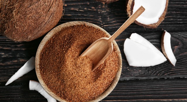 8 alternatives au sucre raffiné