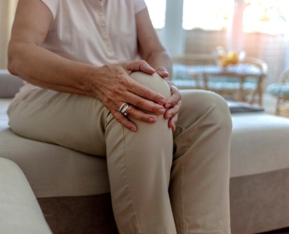 Soulager une crise d'arthrose facilement