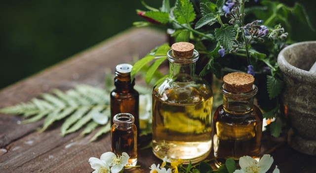Huiles essentielles : prévenir naturellement les allergies saisonnières