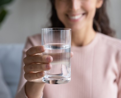 L'importance de l'hydratation : conseils et astuces pour boire plus