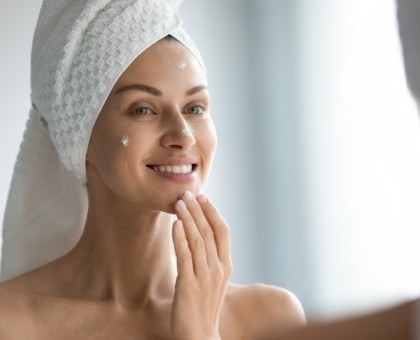 Les astuces pour une peau hydratée en été