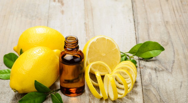 Les bienfaits de l'huile essentielle de citron pour la digestion
