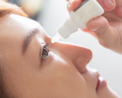 Sécheresse oculaire : comment mieux traiter l'affection ?