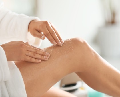 Comment faire un gommage maison pour les pieds ?