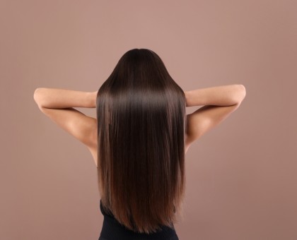 Comment prendre soin de ses cheveux longs naturellement ?