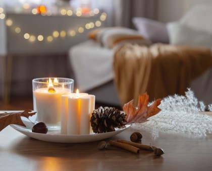 Faire ses bougies maison aux huiles essentielles pour un hiver cocooning