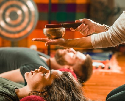 Le bain sonore : une thérapie relaxante qui fait du bien