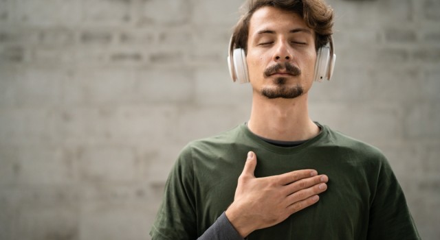 Détox mentale : apprendre à lâcher prise en 5 étapes