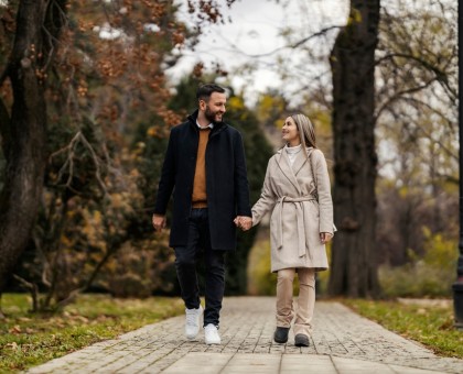 Marcher pour mieux vivre : les bienfaits insoupçonnés de la promenade