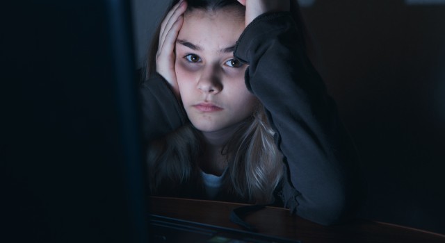 Détox digitale : pourquoi et comment décrocher des écrans