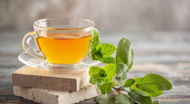 3 recettes de tisanes bien-être selon votre humeur