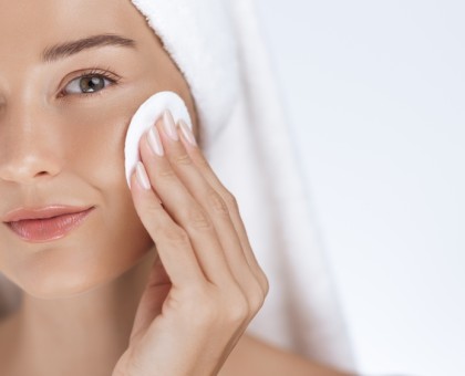 Routine visage minimaliste : que garder vraiment ?