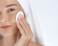 Routine visage minimaliste : que garder vraiment ?