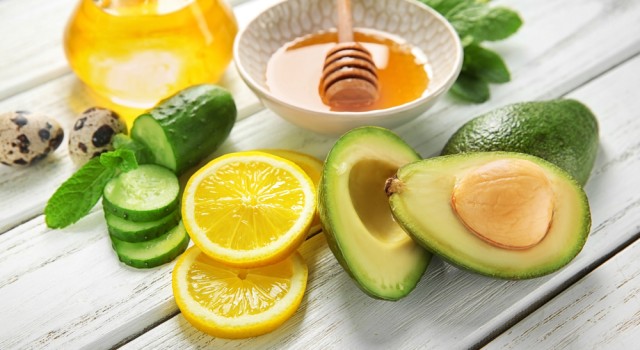 Beauté au naturel : 5 ingrédients de cuisine à intégrer à sa routine