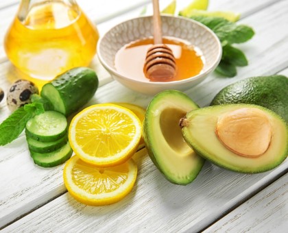 Beauté au naturel : 5 ingrédients de cuisine à intégrer à sa routine
