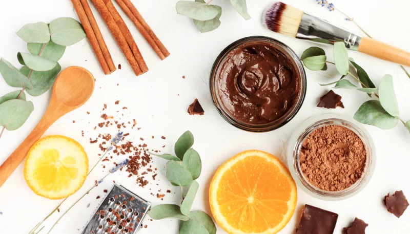 10 recettes beauté DIY faciles à faire chez soi (peau, cheveux, corps)