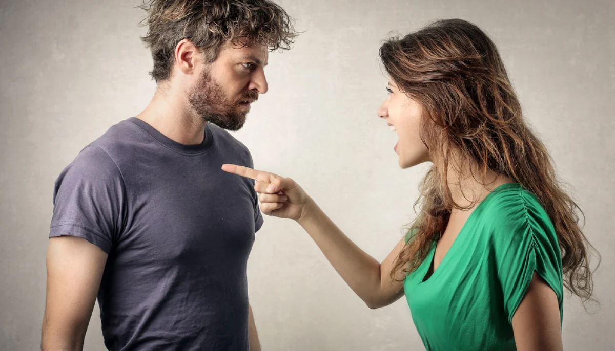 Communication dans le couple : clés pour éviter les conflits