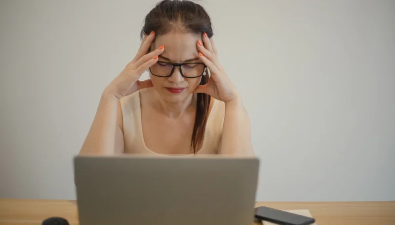 Stress et mal-être chez l’ado : signes à ne pas ignorer