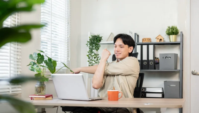 Relaxation express : exercices rapides à faire au travail