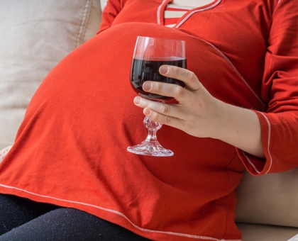 Chez la femme, l'alcool perturberait les futures grossesses