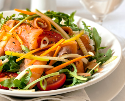 Salade de poivrons au saumon