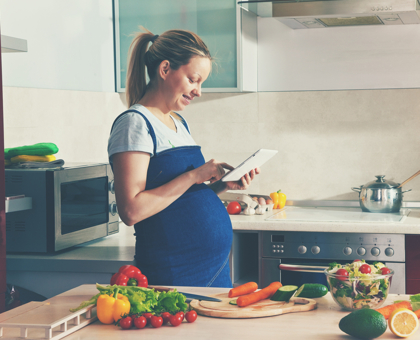 Manger du poisson et allaiter son enfant pour aider son développement