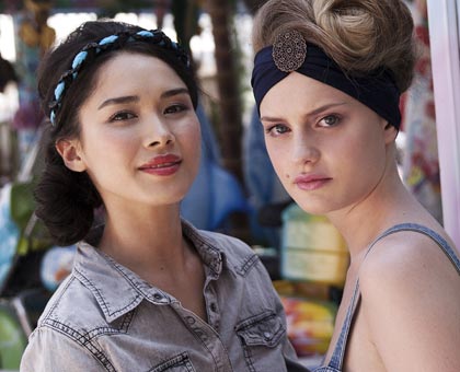 Coiffure : On adore les nouveaux headbands d'Adéli Paris, le détail qui change tout !