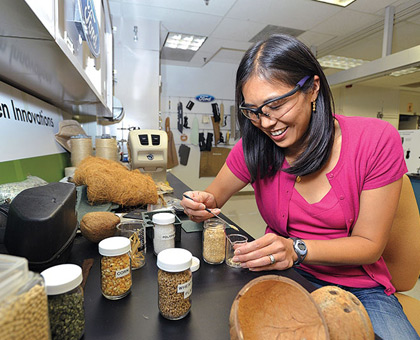 De la fibre de tomate dans les voitures de demain