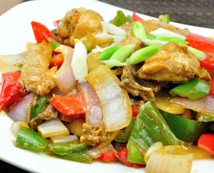 Poulet et légumes au wok