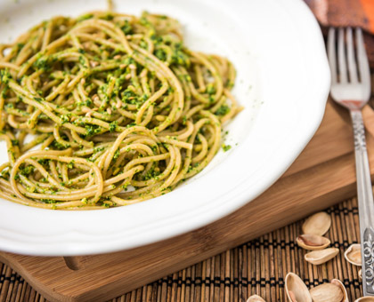 Spaghettis au pesto de pistaches