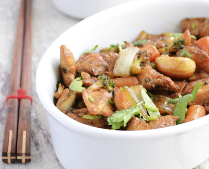 Wok de poulet et noix de cajou