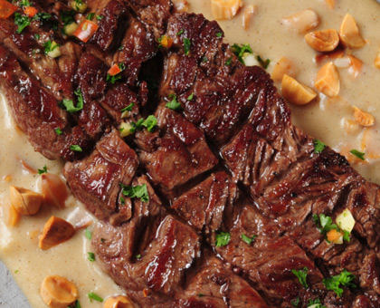 Rumsteak aux fruits secs et au roquefort