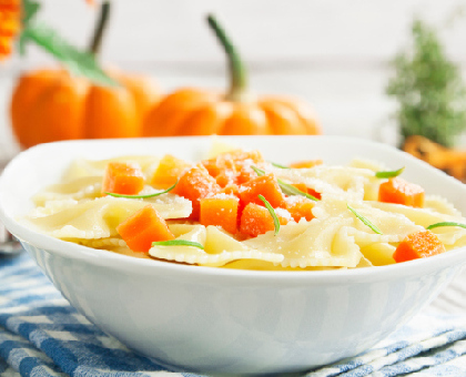 Pâtes à la citrouille et aux pignons de pin