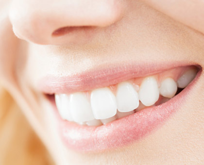 Comment lutter contre l’hypersensibilité dentaire ?