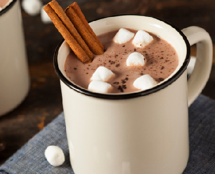 Chocolat chaud et guimauves