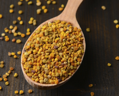 Gelée royale, propolis, pollen... Les bienfaits des produits de la ruche