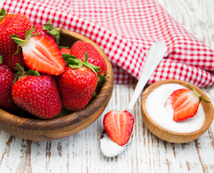 Des fraises pour des dents blanches