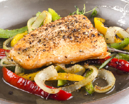 Saumon poêlé aux poivrons